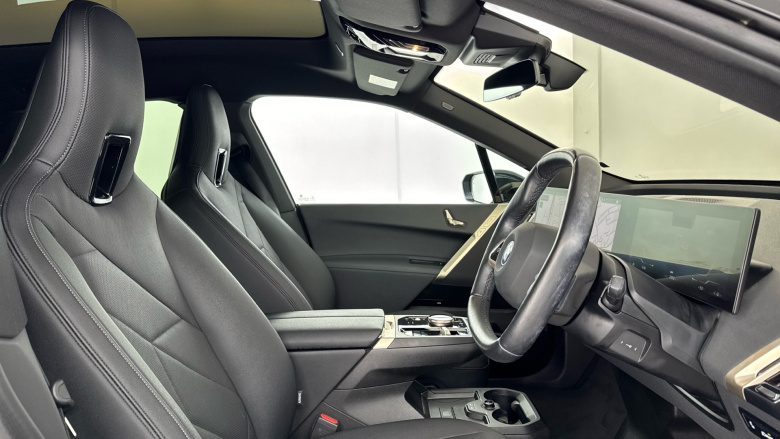 BMW iX 240kW xDrive40 M Sport Edition 76.6kWh 5dr Auto Electric Estate